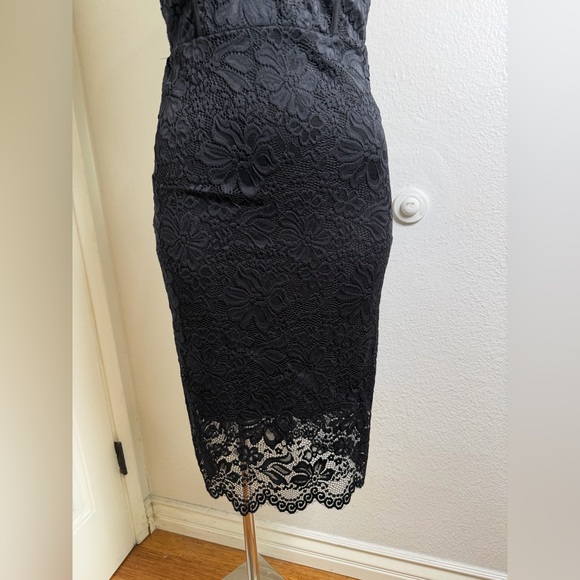 Lulus Versailles Black Lace Bodycon Midi Dress S - Picture 4 of 7
